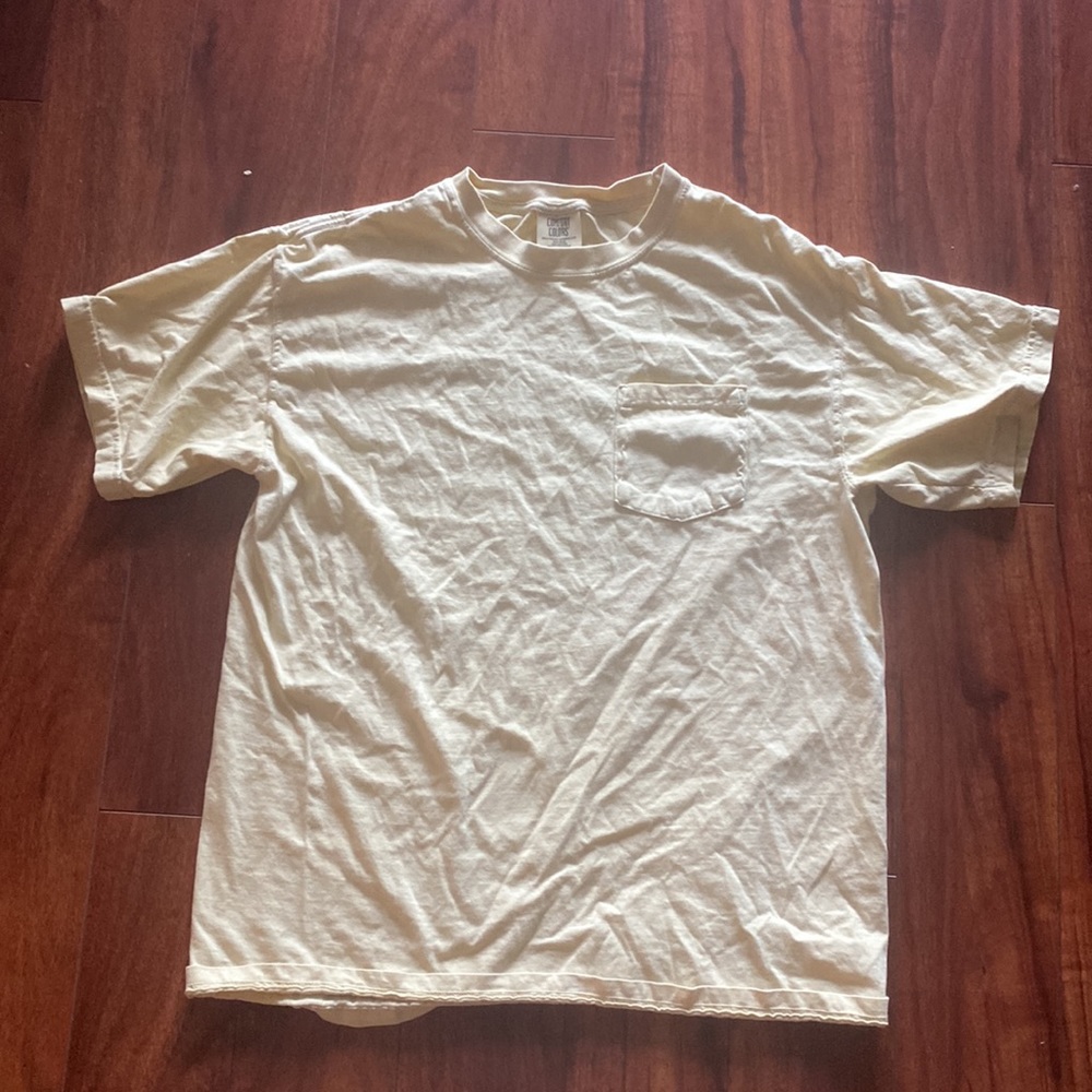 Comfort Colors Mens Yellow Tee with Pocket Short Sleeve T Shirt - Picture 3 of 7